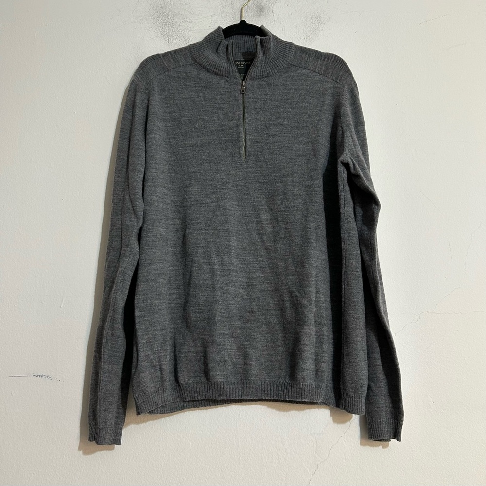 Banana Republic 2007 Merino Wool Grey 1/4 Zip Sweater Large Minimal Capsule